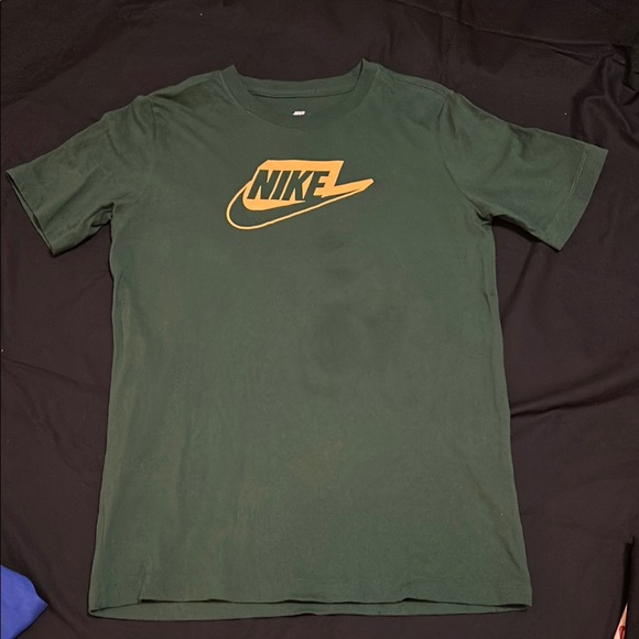 Nike Kids Graphic T-Shirts - Assorted Colors - Size XL - Picture 3 of 6